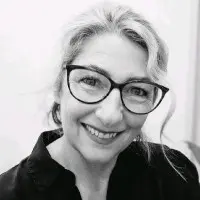 Dr Narelle Whatley